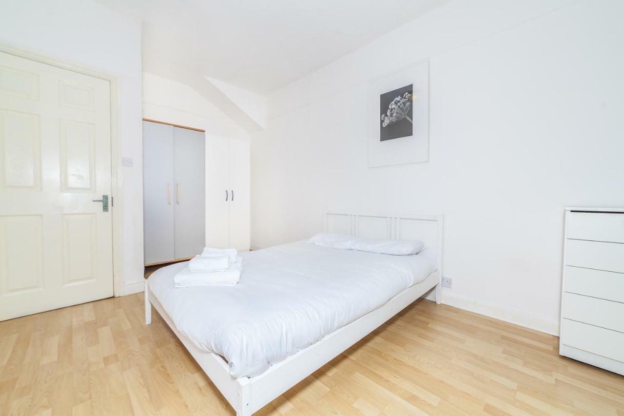 Lingwell Concept Flat Hotel Лондон Екстериор снимка